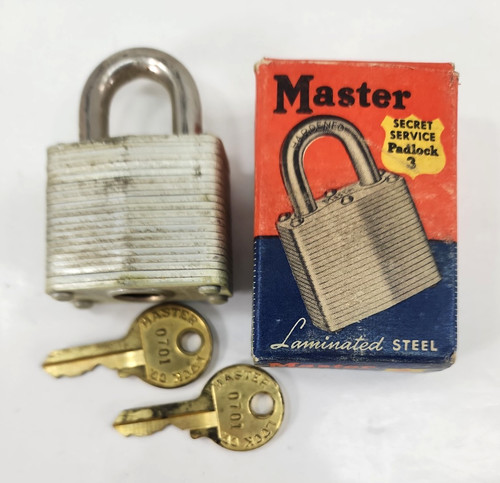 Vintage master lock - vintage, no.
